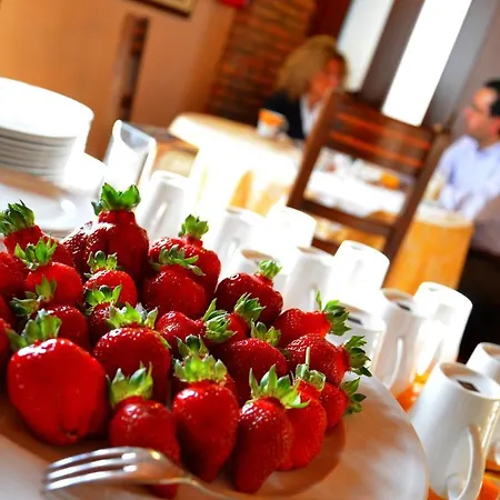 Отель Corte Vecchia