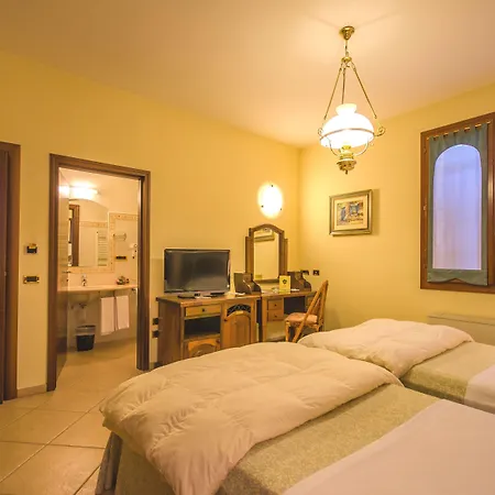 Corte Vecchia Отель 4*