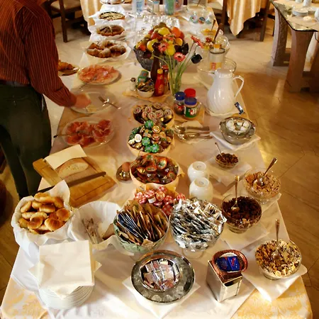 Szálloda Corte Vecchia San Prospero