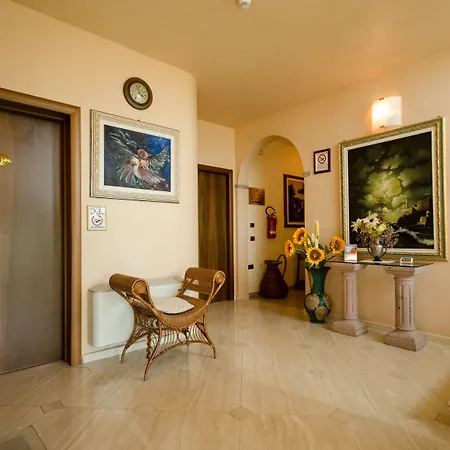 Отель Corte Vecchia Сан-Просперо