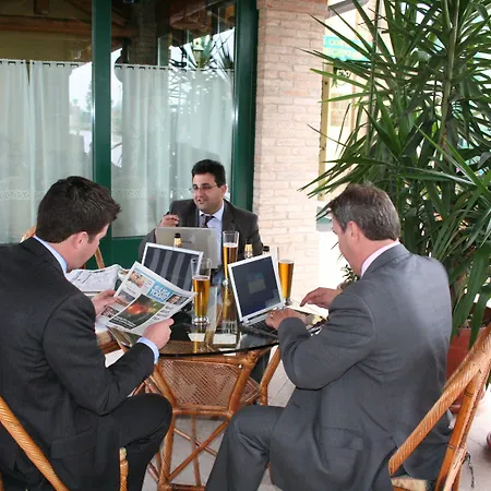 Corte Vecchia 4* Сан-Просперо