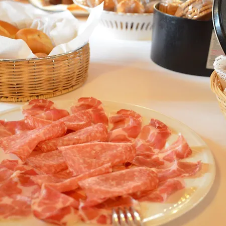 Отель Corte Vecchia Сан-Просперо