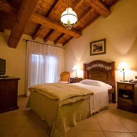 Corte Vecchia Отель