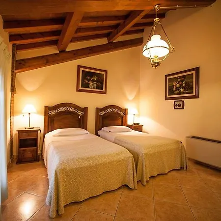 Отель Corte Vecchia Сан-Просперо