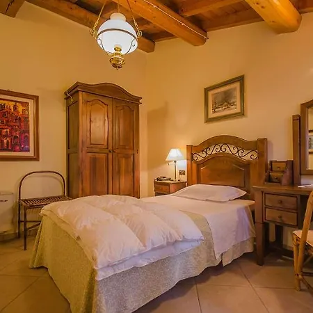 Corte Vecchia Hotel 4*