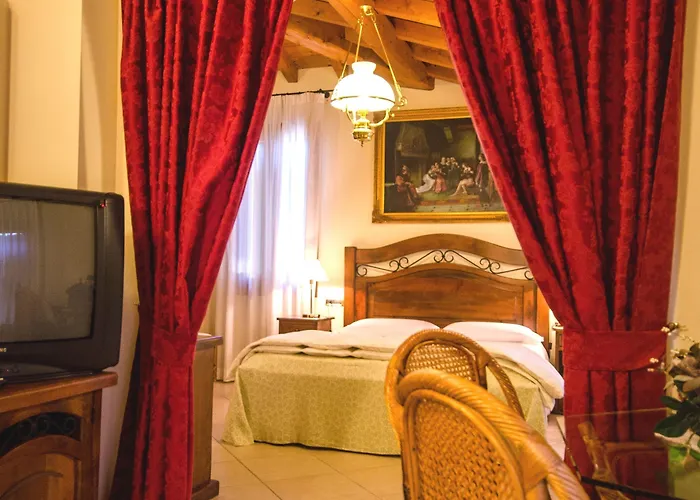 Otel Corte Vecchia 4*